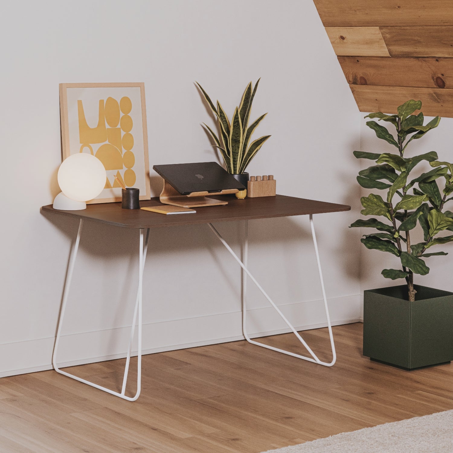 Market Wire Frame Desk