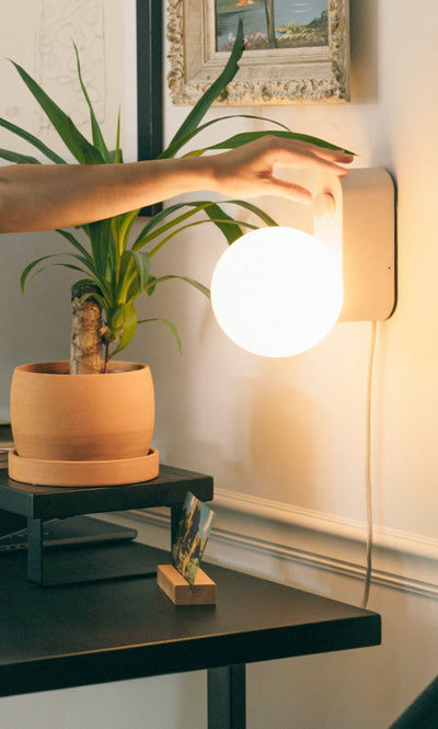 Alumina Lamp in lifestyle shot