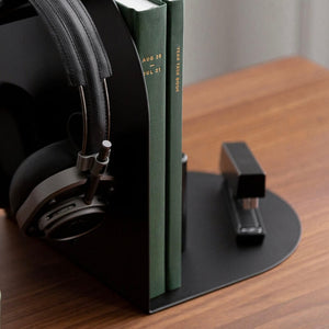 Artifox Bookend in lifestyle shot