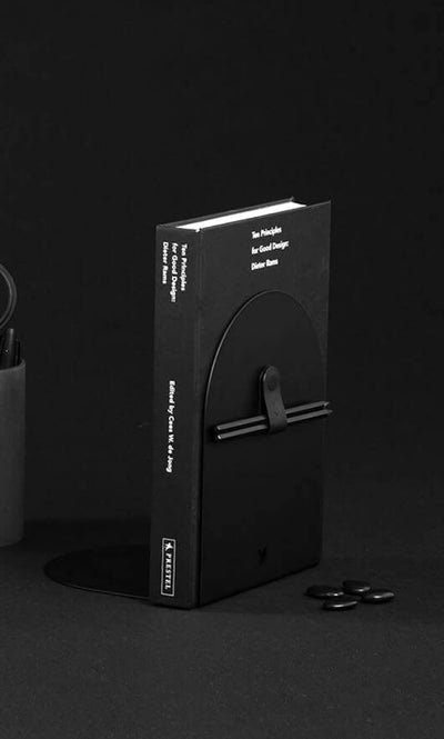 Artifox Bookend in lifestyle shot