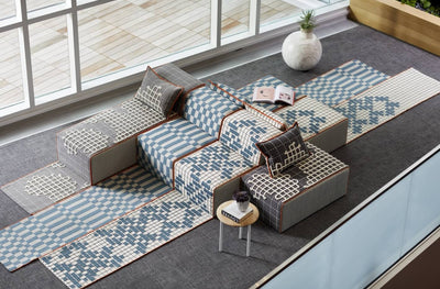 Bandas Pouf in lifestyle shot