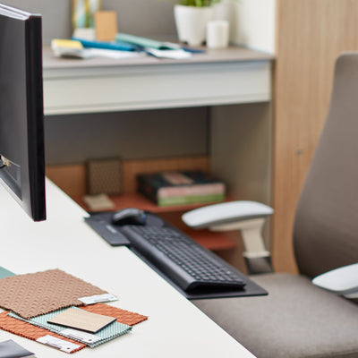 Fluid: Ergotron Keyboard Tray