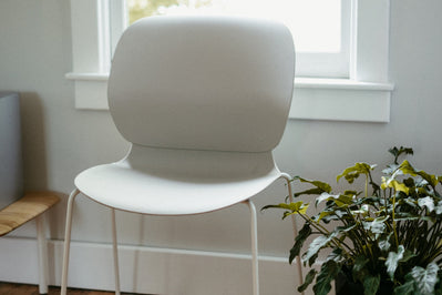Maari Chair Sled Base with Upholstered Seat in lifestyle shot