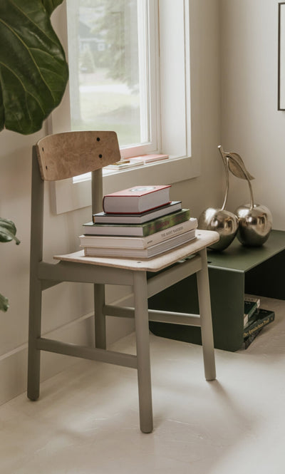 Conscious Chair 3162 in lifestyle shot