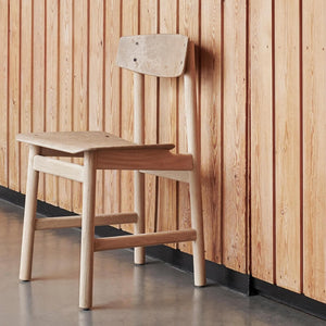 Conscious Chair 3162 in lifestyle shot