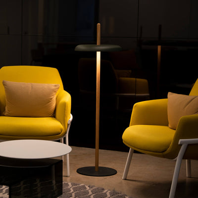 Nivél Portable Floor Light