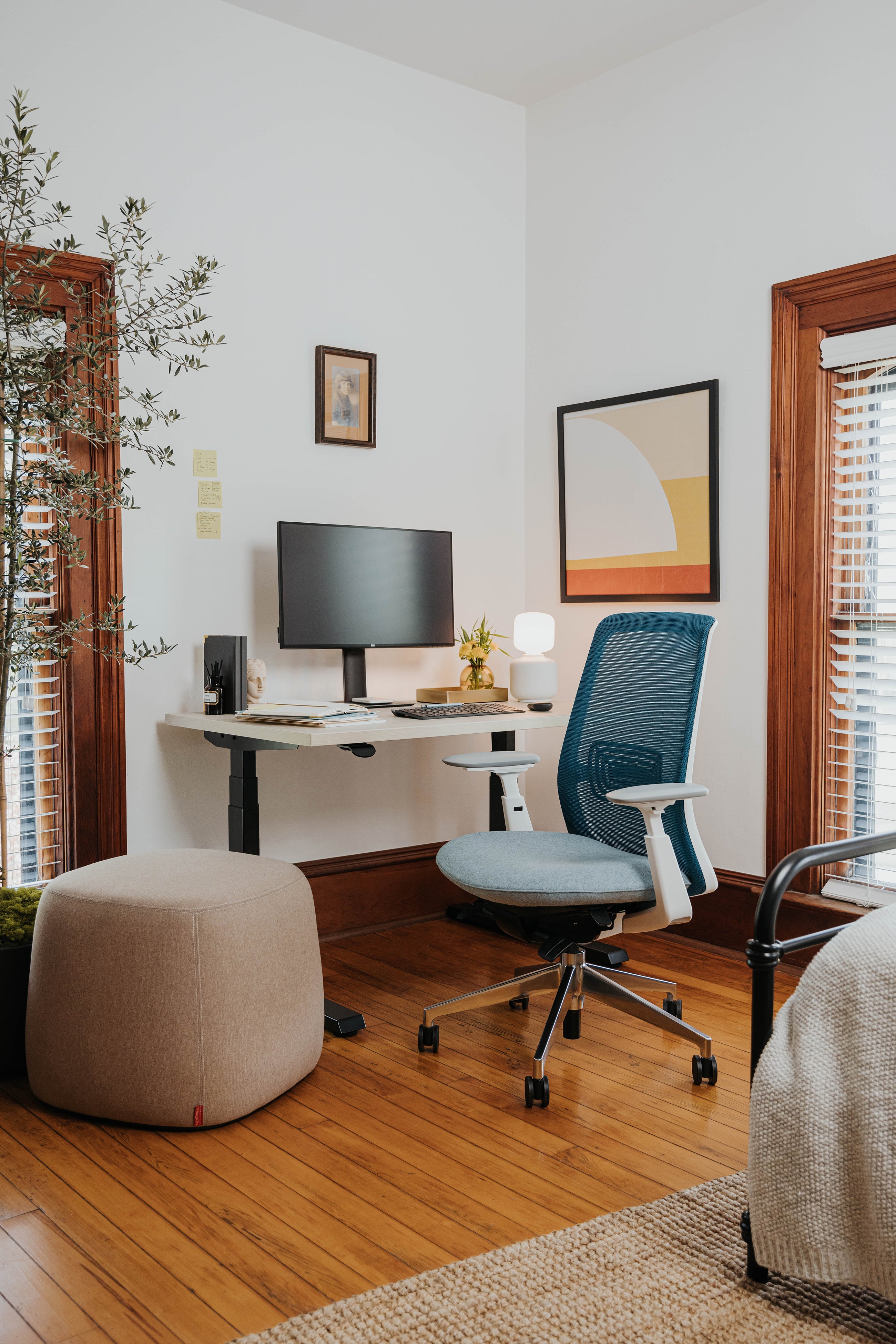 5 Ergonomic Solutions for Those “My ___ Hurts” Moments