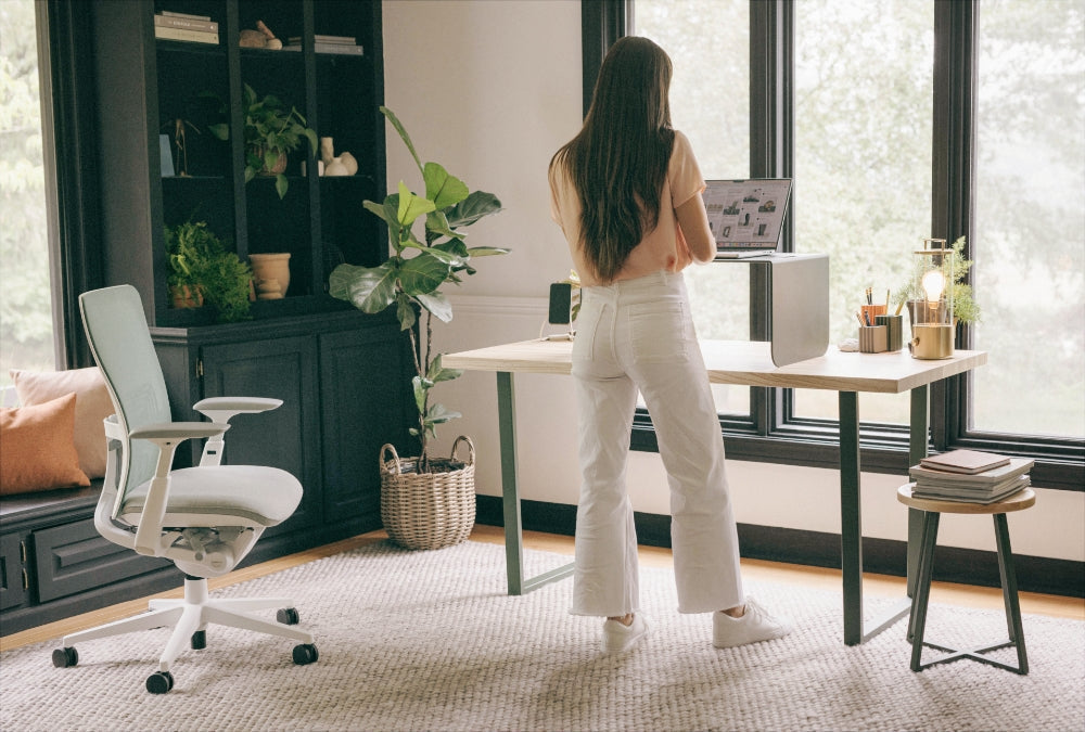 How Many Calories Does Standing at a Desk Burn?