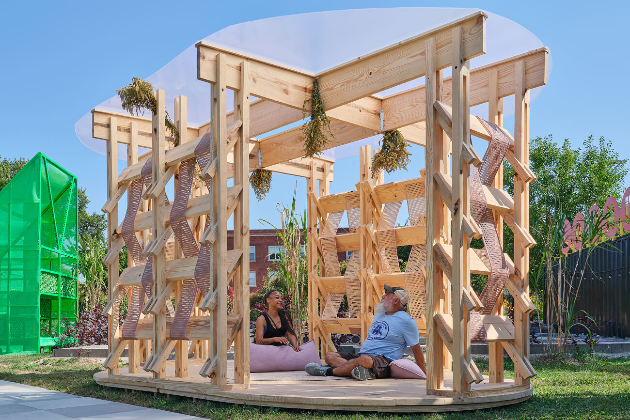 Woven Porch, created for the Chicago Sukkah Design Festival. Photo by Brian Griffin.