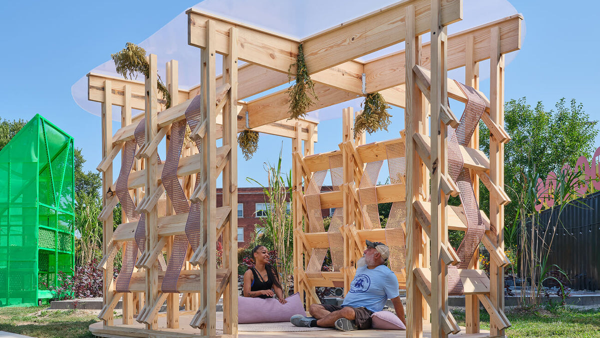 Woven Porch, created for the Chicago Sukkah Design Festival. Photo by Brian Griffin.