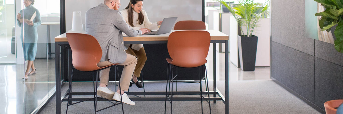 Meeting & Collaborative Tables