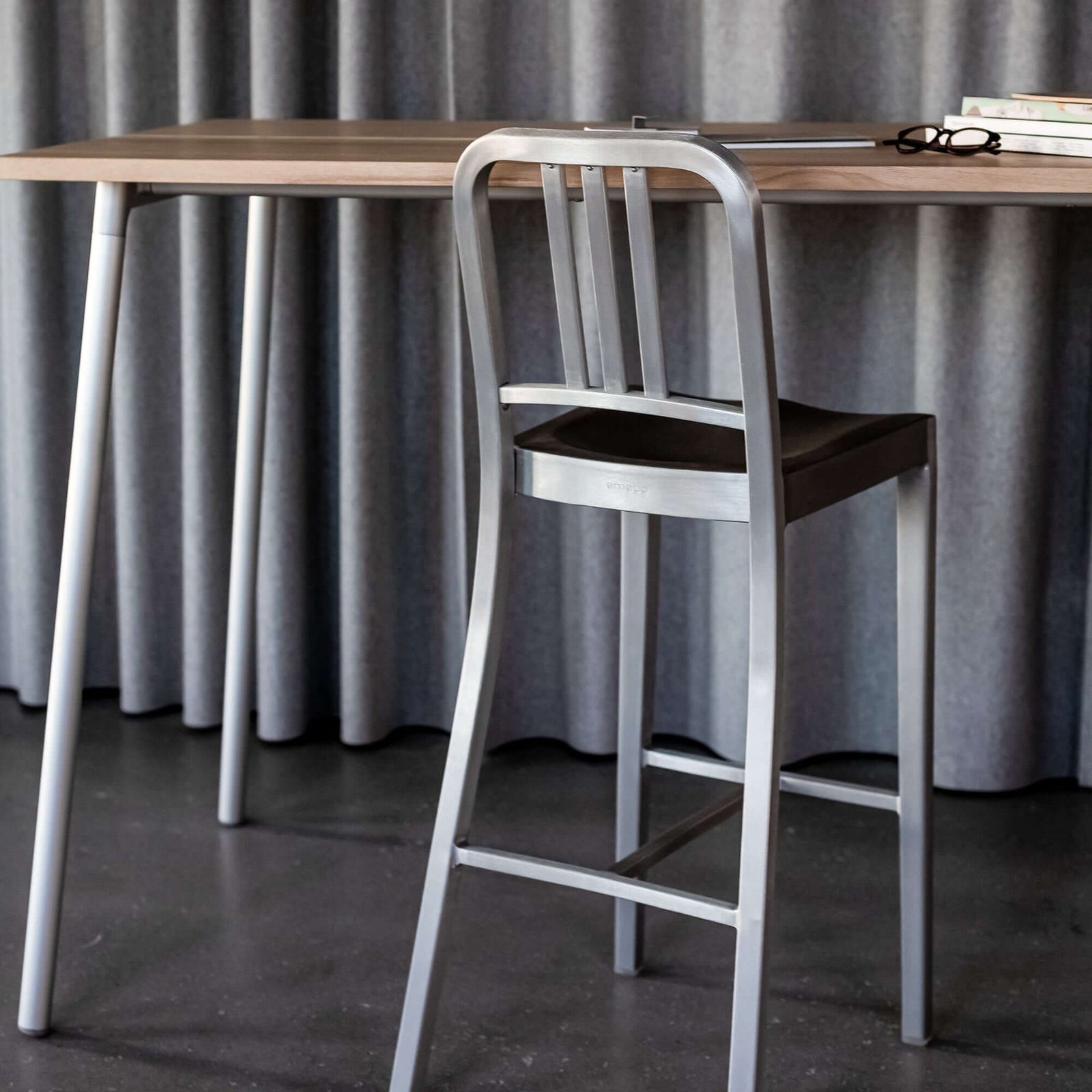 1006 Navy Stool