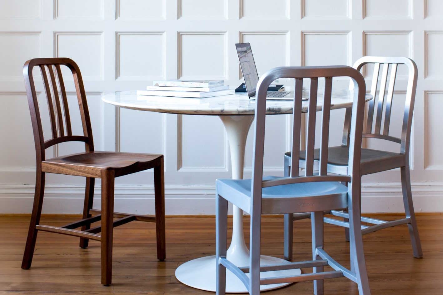 1006 Navy Chair