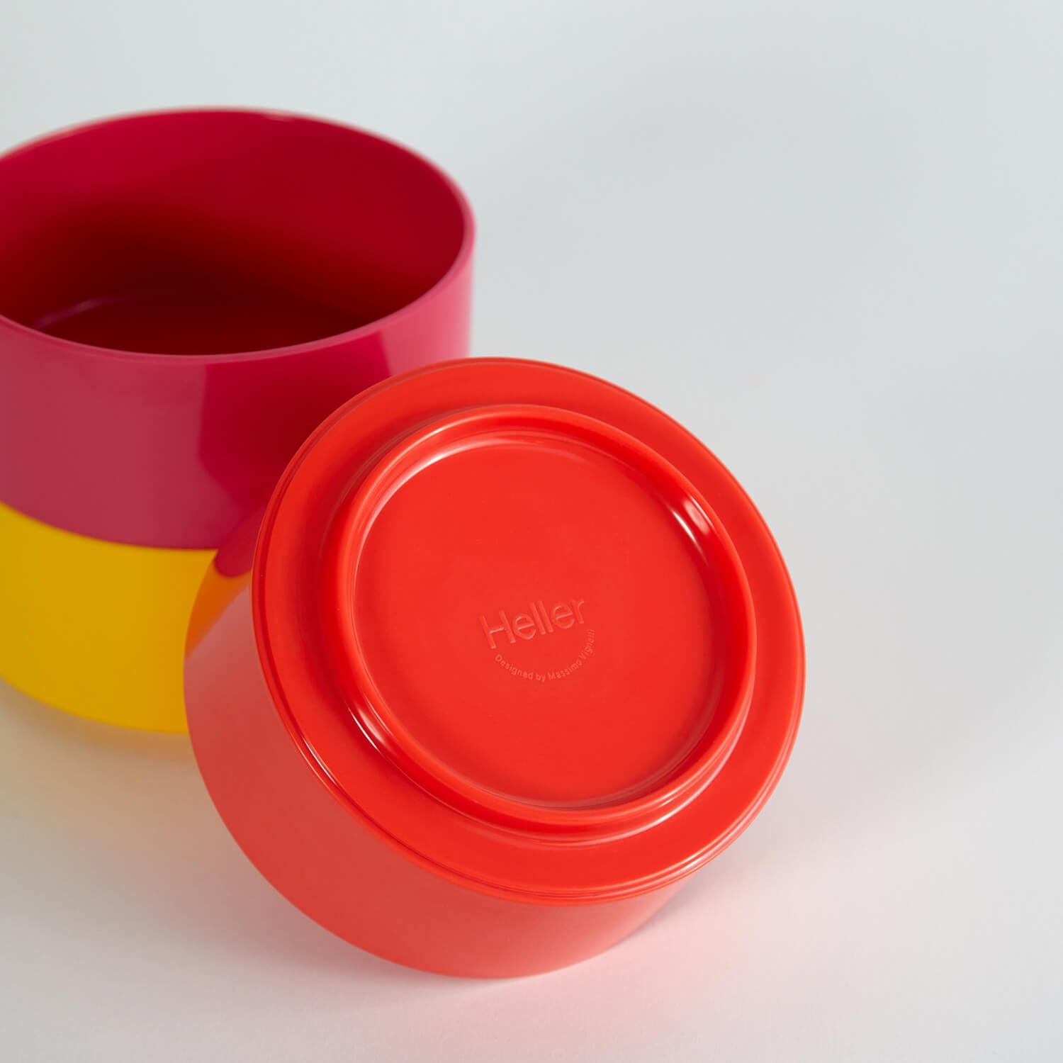 Maxbowl Stackable Bowls by Vignelli - Modern Design | Heller