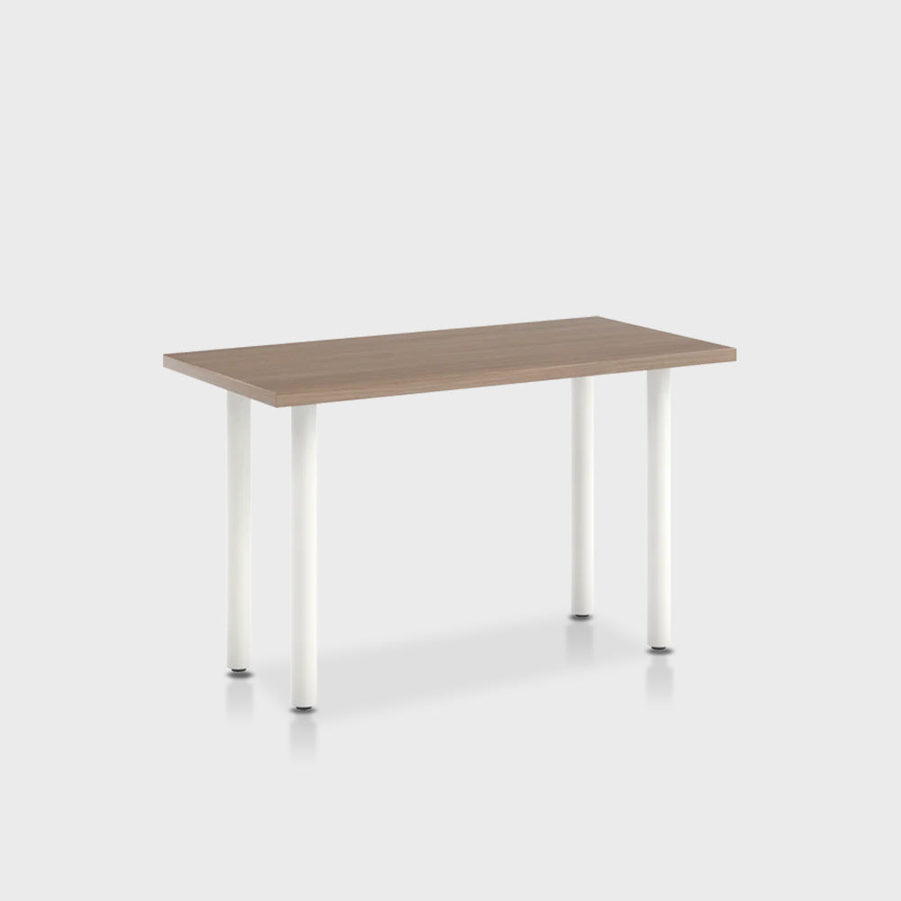 Fluid: Jive Post Leg Desk