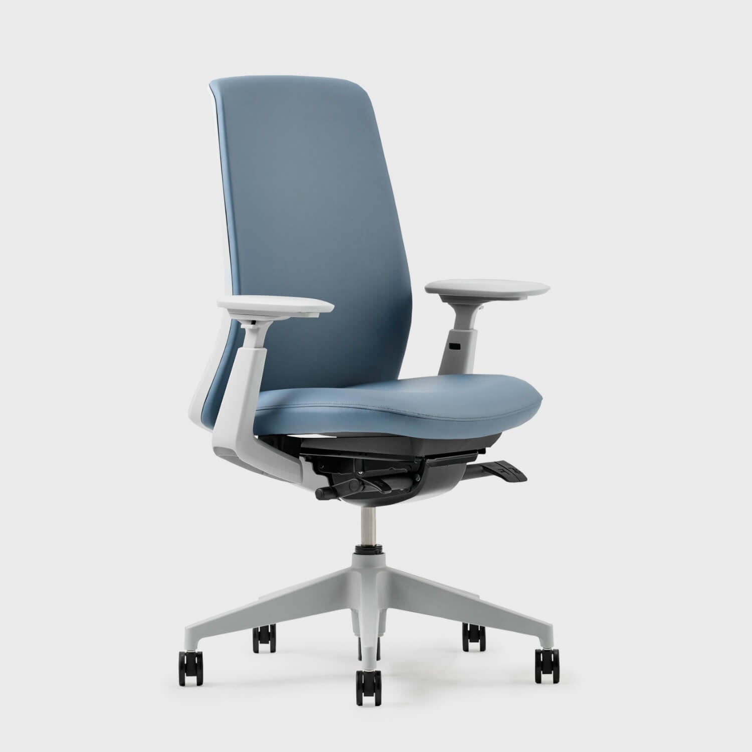 Soji Cleanable Office Chair