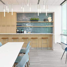 Small & Medium Business Office Design & Décor